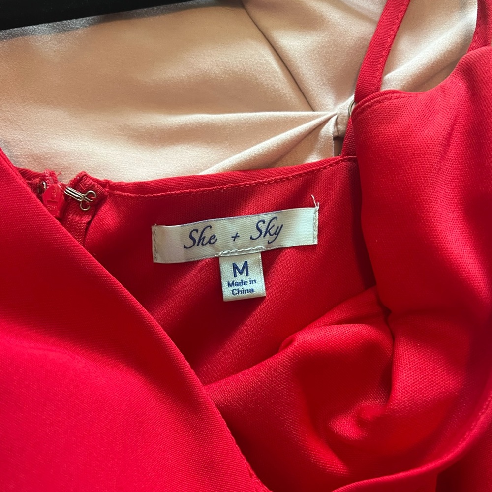 Red romper - Picture 3 of 4